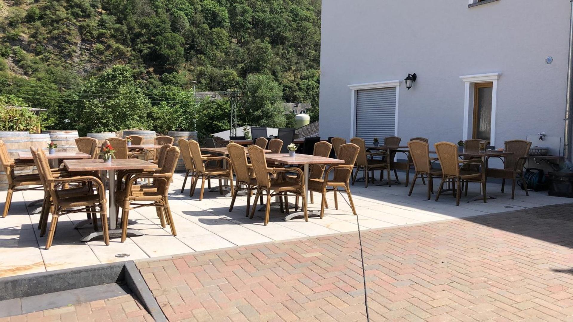 Rheinliebe Bistro Und Pension Lorch am Rhein Eksteriør bilde