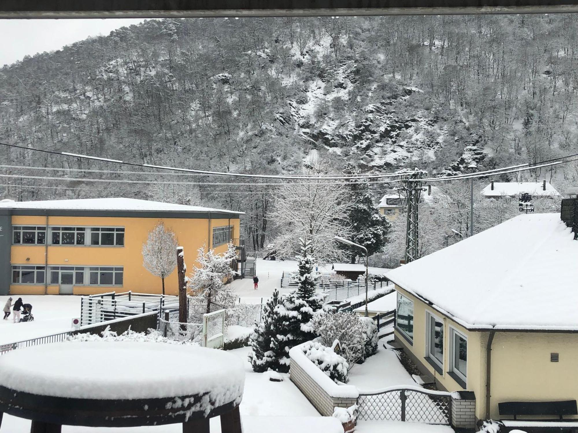 Rheinliebe Bistro Und Pension Lorch am Rhein Eksteriør bilde